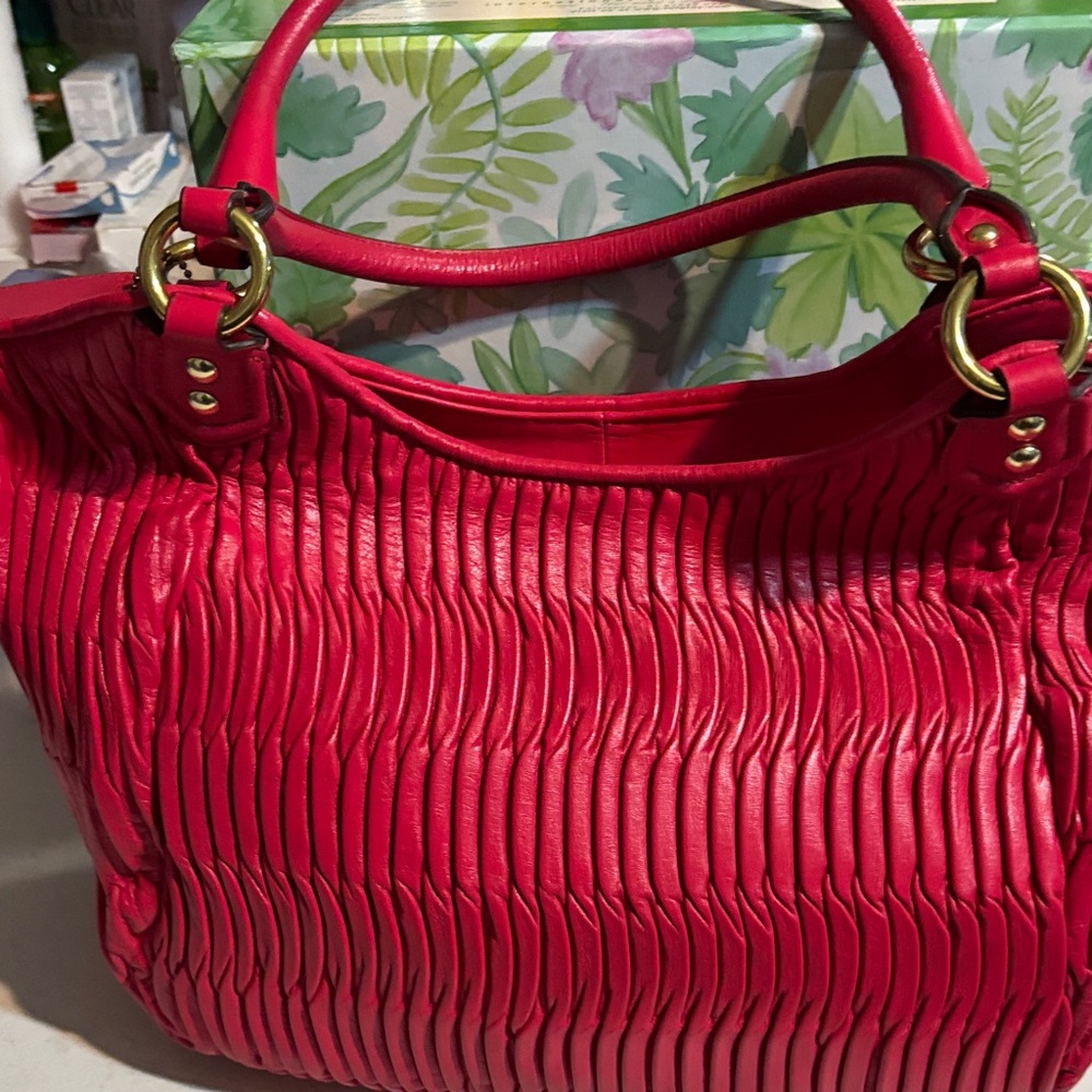 Coach Red Pleated Shoulder Bag and Wallet - Picture 2 of 6